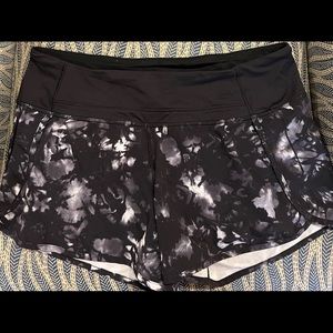 Lululemon Athletic Shorts size 8, 4”